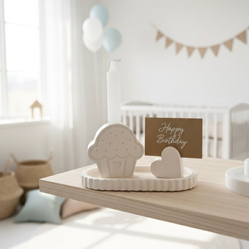 Geschenkset Geburtstags-Tablett mit Muffin und Kerze & integriertem Gutscheinhalter- handmade