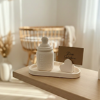 Geschenk-Set „Babyflasche“ – mit Gutscheinhalter in weiß