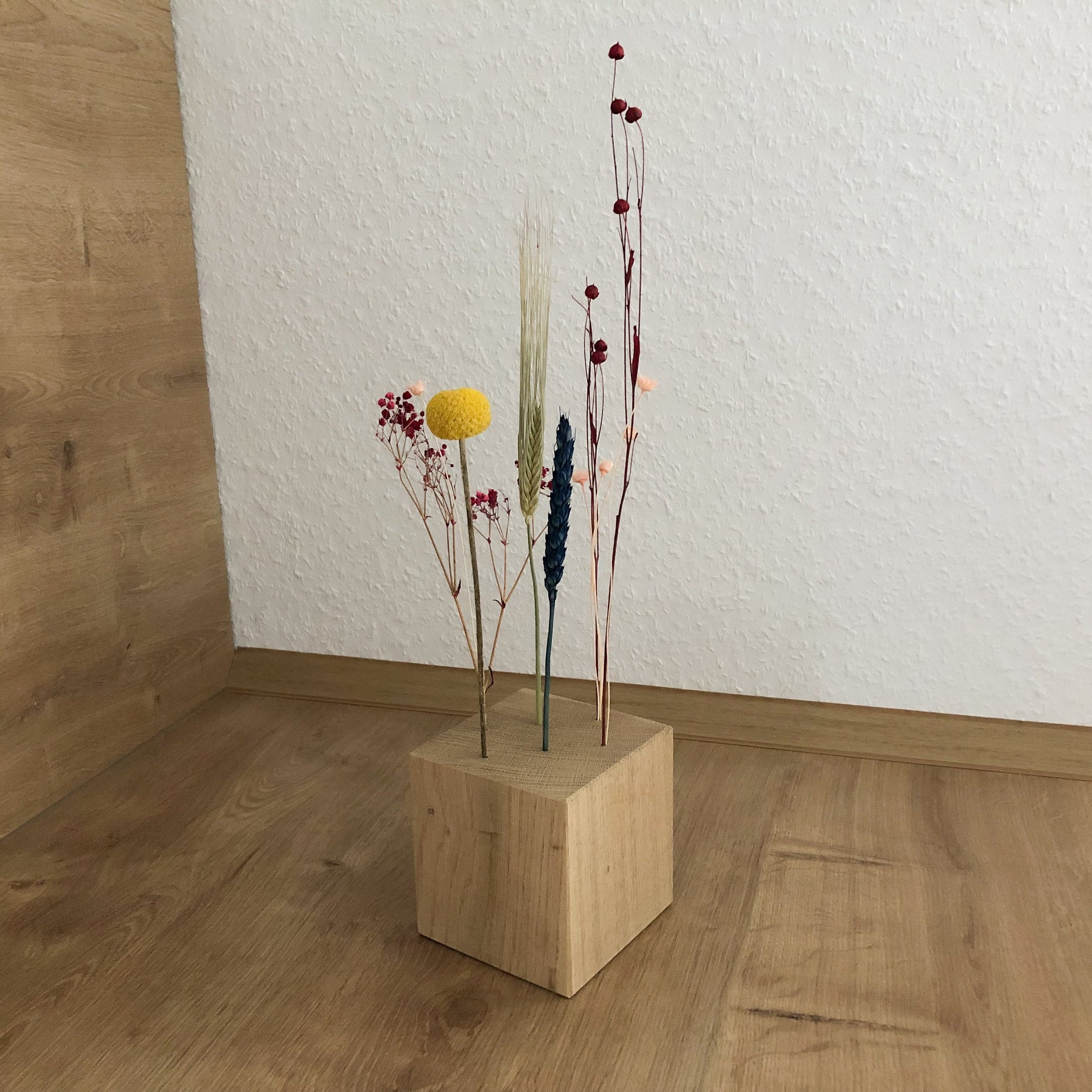 FlowerBar® CUBE "Blumenwiese" (ca. 10cm x 10cm x 10cm) Trockenblumen Flowergram & edle Eiche, Holz Arrangement, getrocknete Blumen, haltbar