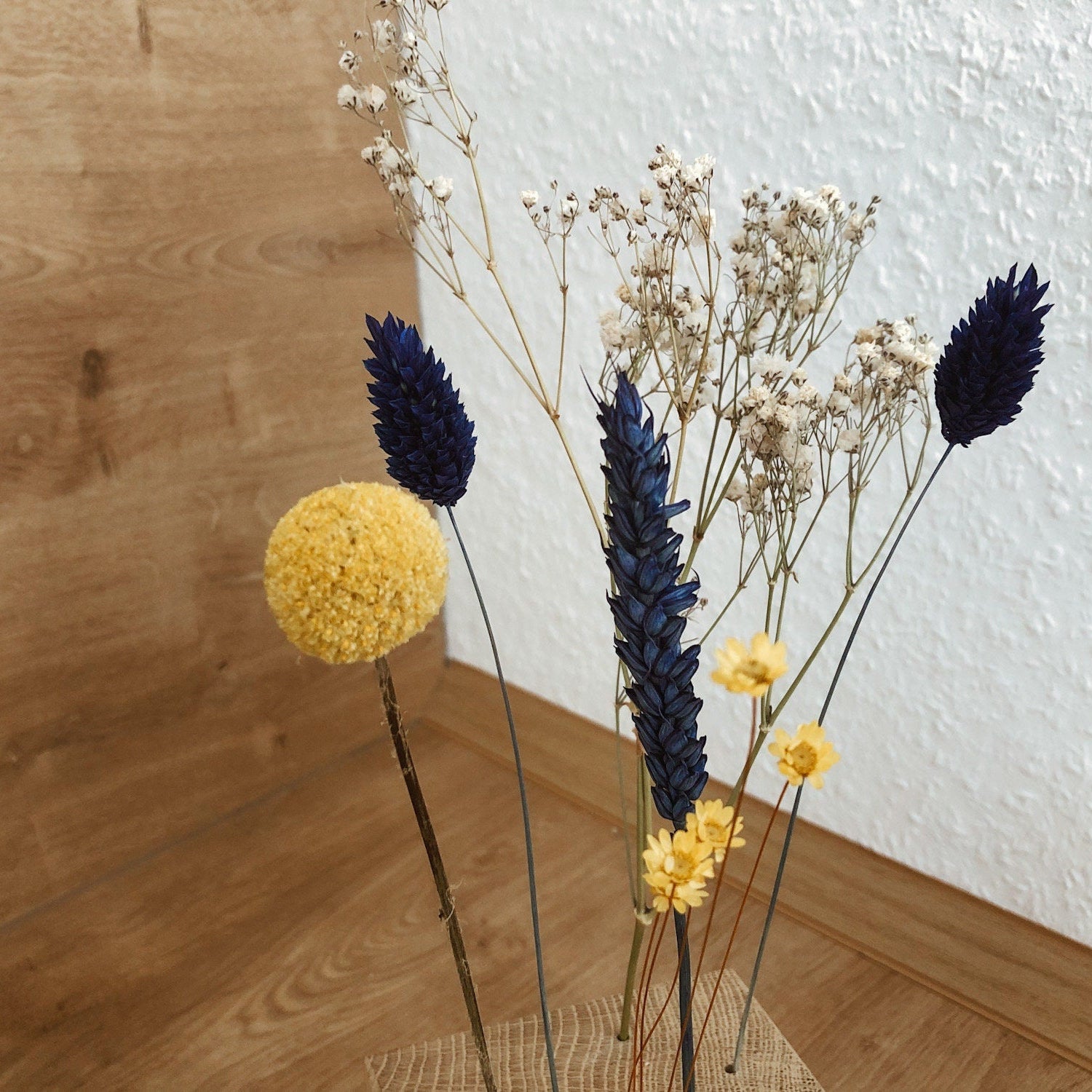 FlowerBar® CUBE "Schwedenglück" (ca. 10cm x 10cm x 10cm) Trockenblumen Flowergram & edle Eiche, Holz Arrangement, getrocknete Blumen