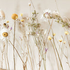 FlowerBar® "Sommerwiese" Trockenblumen Flowergram & edle Eiche, Holz Arrangement, getrocknete Blumen, haltbar