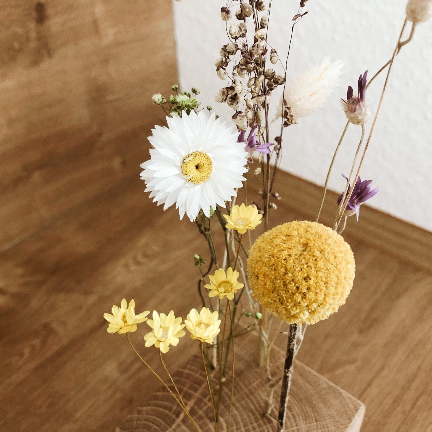FlowerBar® CUBE "Sommerwiese" (ca. 10cm x 10cm x 10cm) Trockenblumen Flowergram & edle Eiche, Holz Arrangement, getrocknete Blumen, haltbar