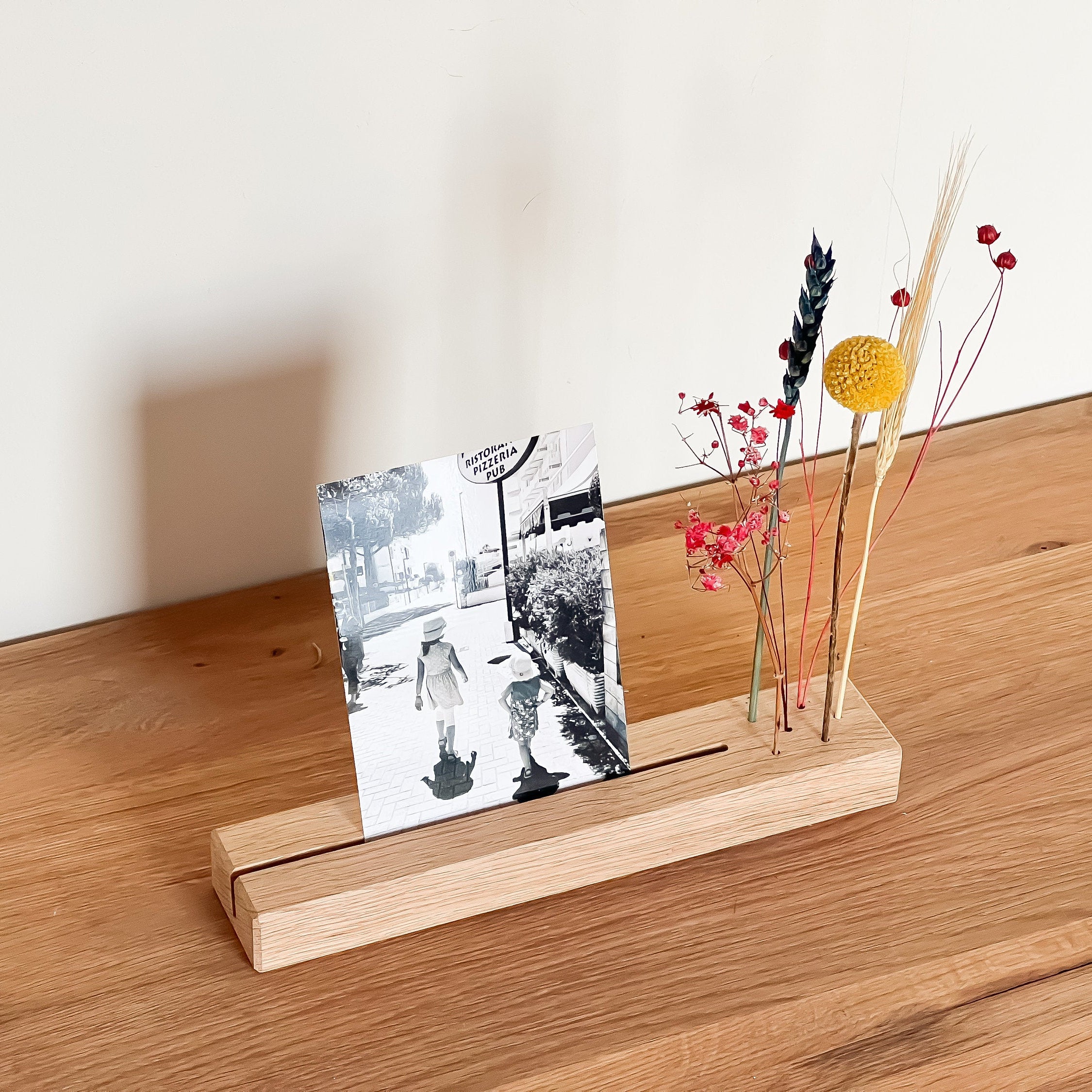 FlowerBar® Memories "Blumenwiese" Trockenblumen Flowergram & edle Eiche, Holz Arrangement, getrocknete Blumen, Fotohalter, Erinnerung