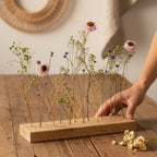 FlowerBar® "Fliederleicht" Trockenblumen Flowergram & edle Eiche, Holz Arrangement, getrocknete Blumen, haltbar