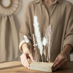 FlowerBar® "Zuckerwatte" Trockenblumen Flowergram & edle Eiche, Holz Arrangement, getrocknete Blumen, haltbar